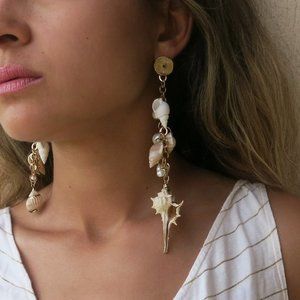Gold Аsymmetric Shell Earrings, Gold Dangling Earrings, Seashell Earrings, Natur